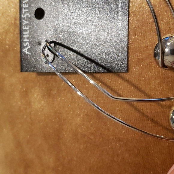 10 damaged jewelry items. - Picture 12 of 16